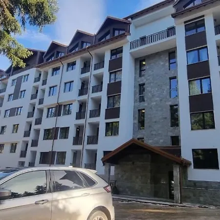 Gardens A12 ボロヴェッツ