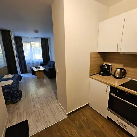 Gardens A12 * ボロヴェッツ