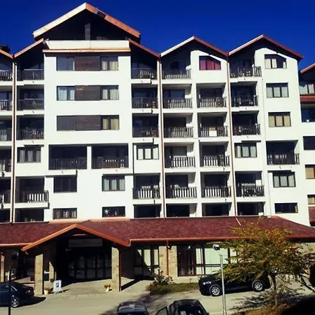 Apartman Gardens A12 *