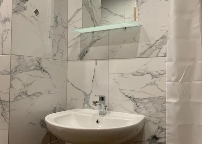 Gardens A12 보로베츠