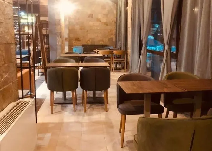 Gardens A12 شقة بوروفتس